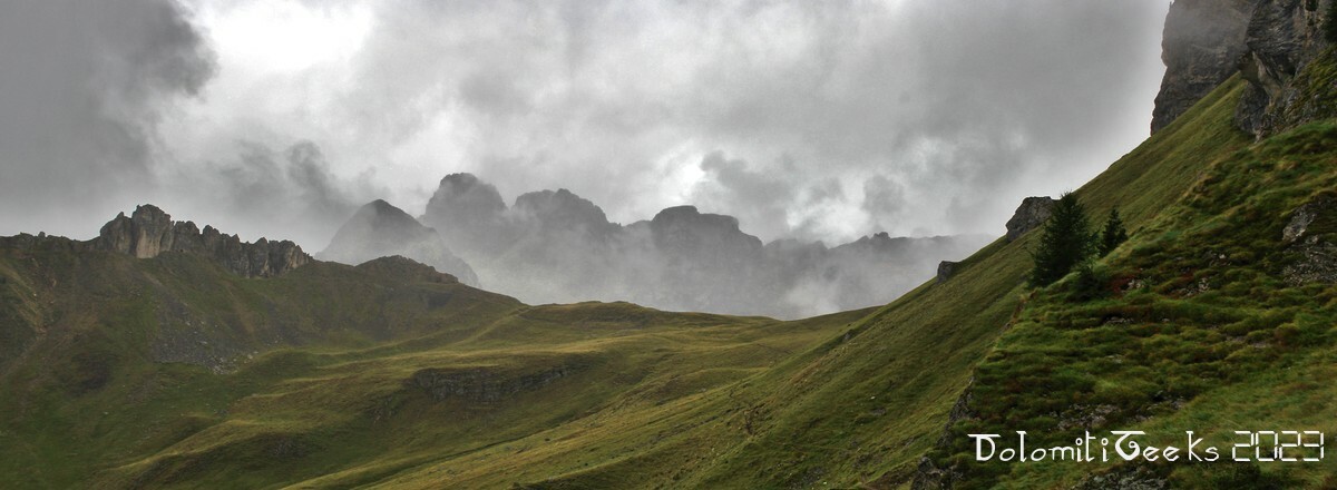 Les crêtes par temps gris